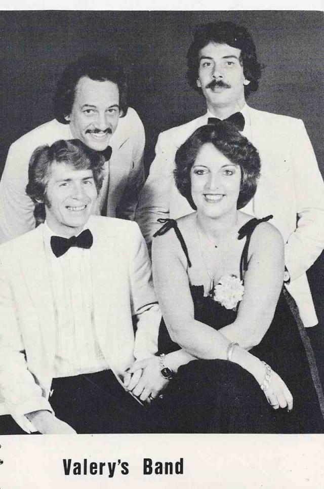Valery's Band inlic…